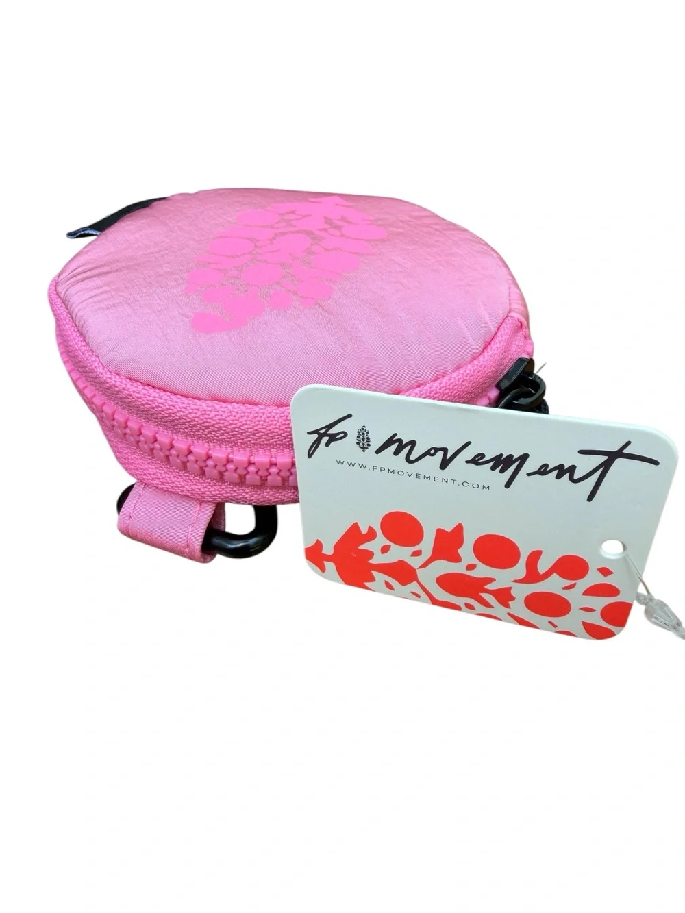 Free People Movement Round Pink Clip-On Coin Case with Floral Motif NWT 4”